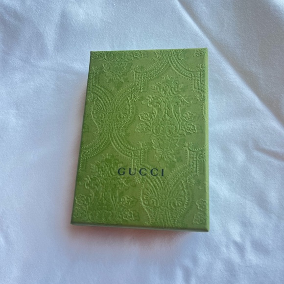 Gucci GG Monogram Card Holder in Brown and Beige - Picture 4 of 4